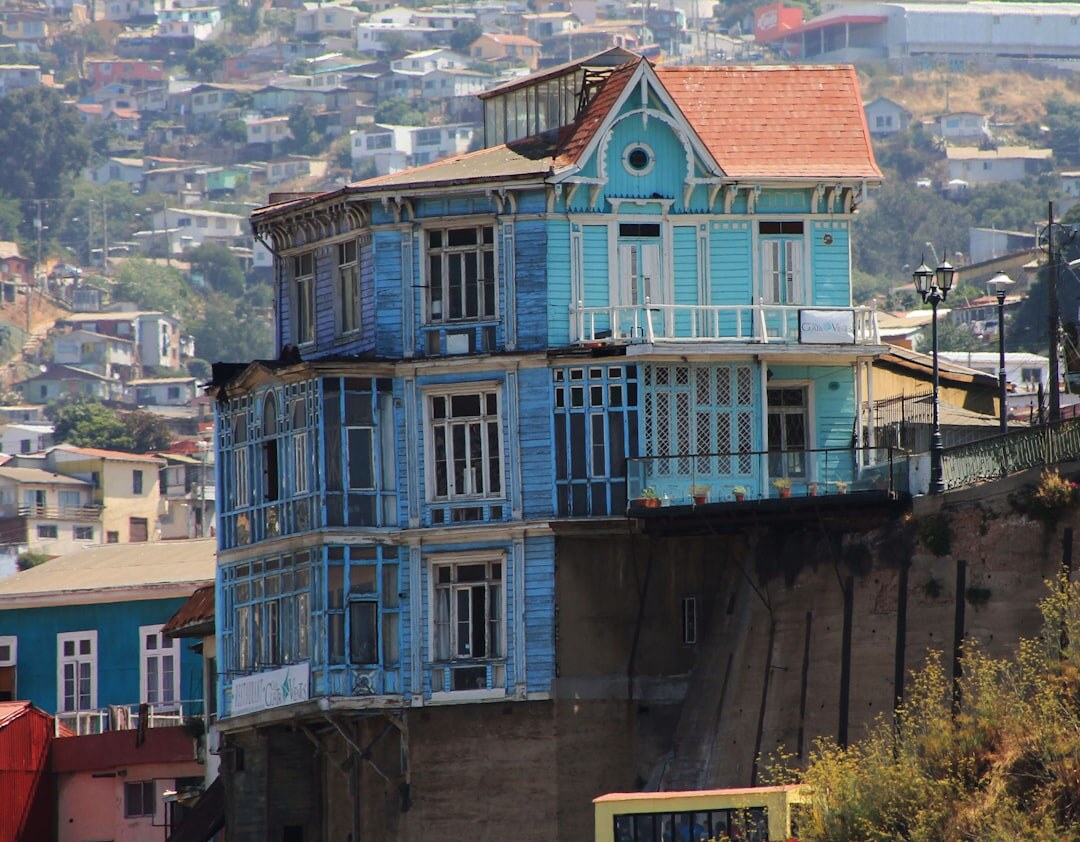 Funicular and colorful houses on Cerro Concepción in Valparaíso